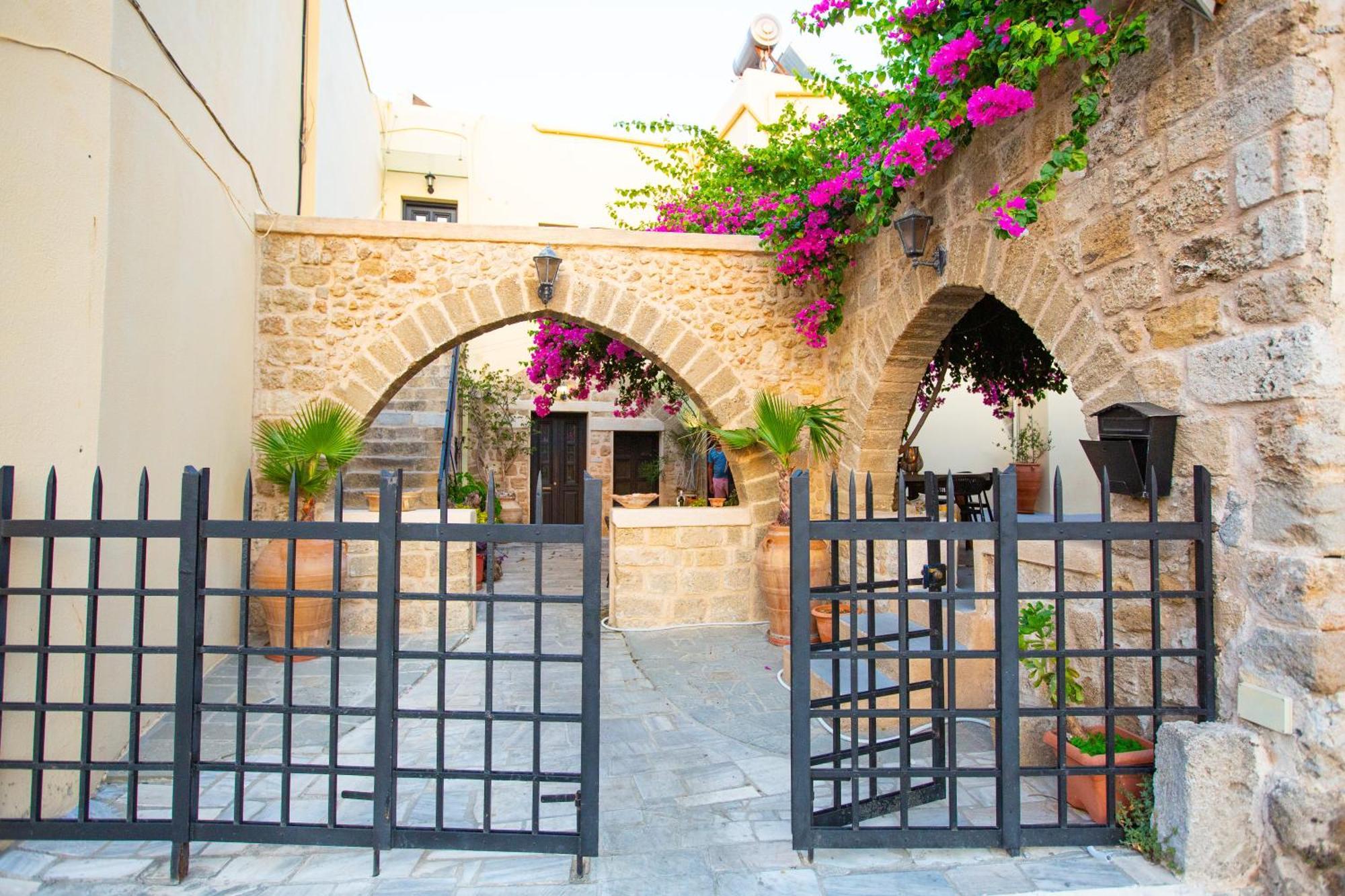 Apartament The Old Town House Rhodes City Zewnętrze zdjęcie