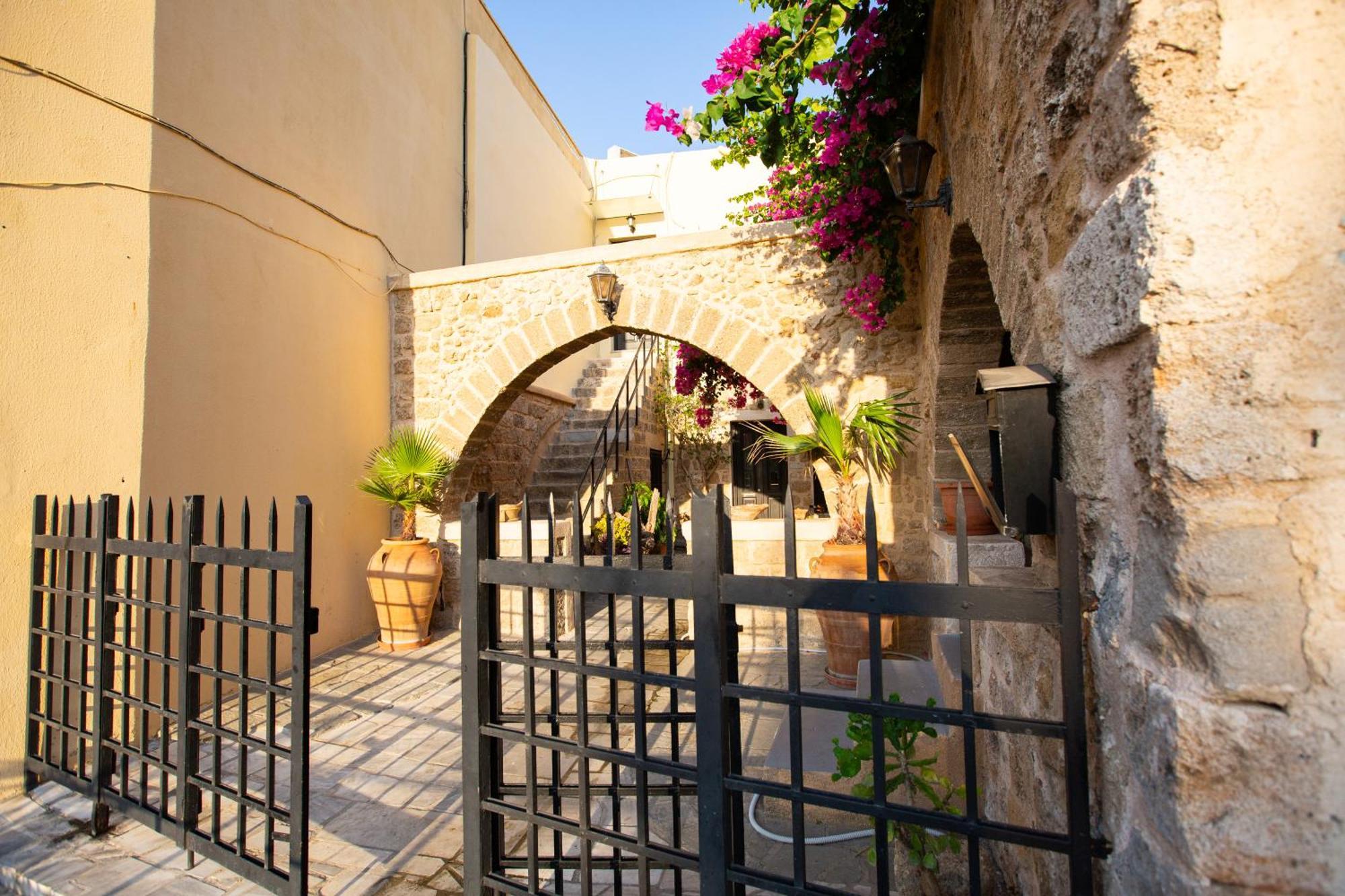 Apartament The Old Town House Rhodes City Zewnętrze zdjęcie